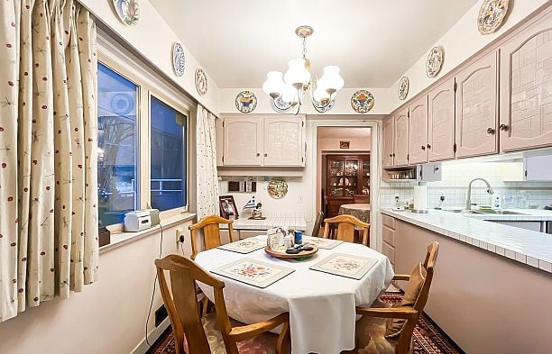 4680 W 15th Avenue Point Grey