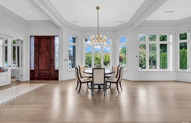 2328 Mcbain Avenue Quilchena