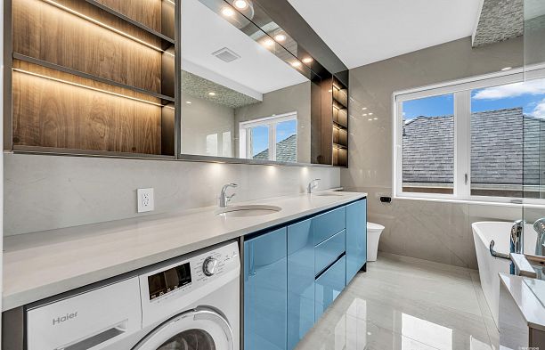 2328 Mcbain Avenue Quilchena