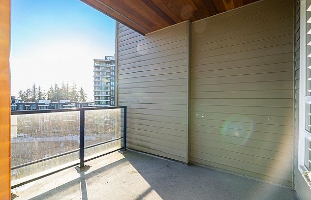 PH1 6033 Gray Avenue University VW