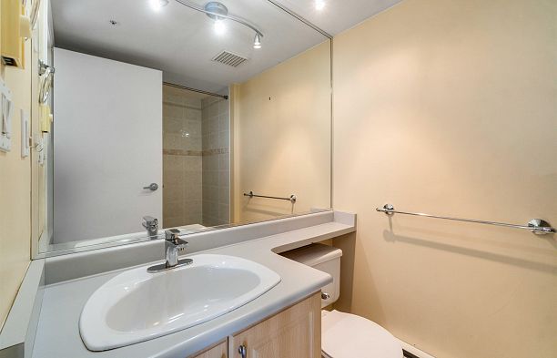 1002 2121 W 38th Avenue Kerrisdale