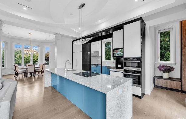 2328 Mcbain Avenue Quilchena