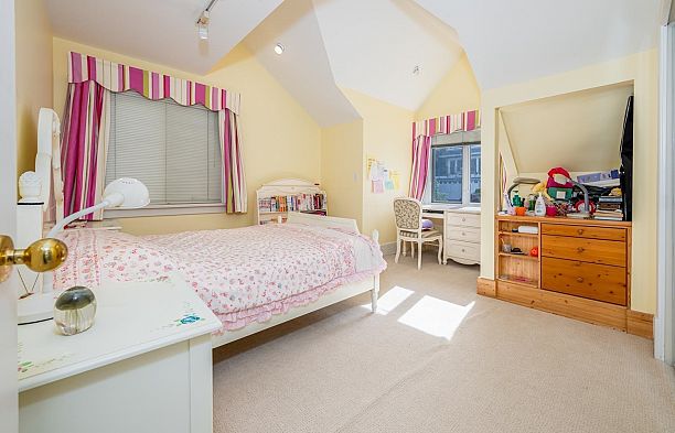 4389 Locarno Crescent Point Grey