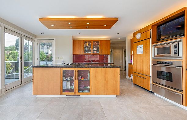 4389 Locarno Crescent Point Grey