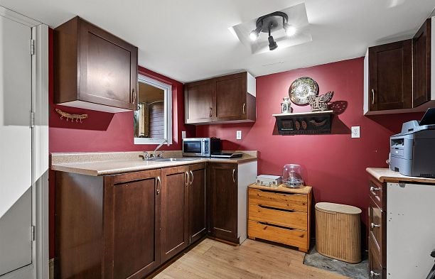 1829 1831 W 2nd Avenue Kitsilano