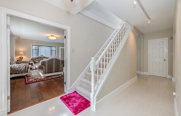 4389 Locarno Crescent Point Grey