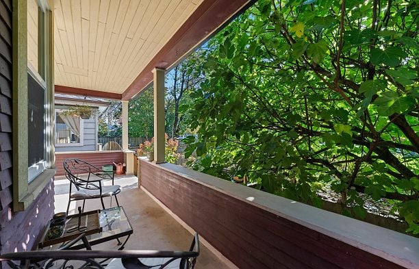 1829 1831 W 2nd Avenue Kitsilano