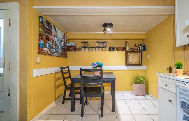 1989 W King Edward Avenue Shaughnessy