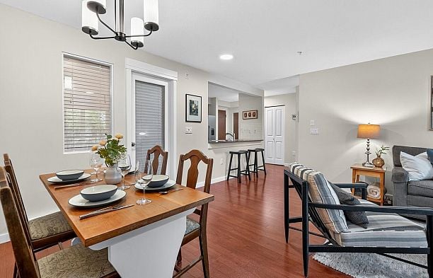 206 2096 W 46th Avenue Kerrisdale