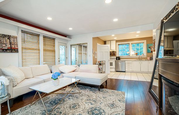 1989 W King Edward Avenue Shaughnessy