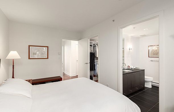 PH803 988 Richards Street Yaletown