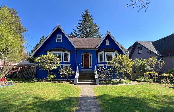 3088 Discovery Street Point Grey