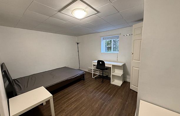 3088 Discovery Street Point Grey