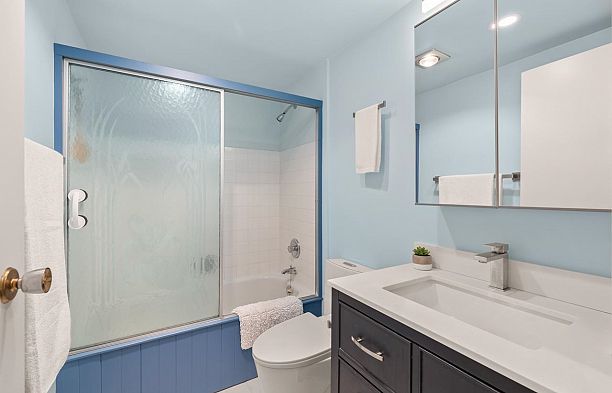 312 2033 W 7th Avenue Kitsilano