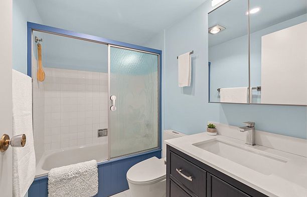 312 2033 W 7th Avenue Kitsilano