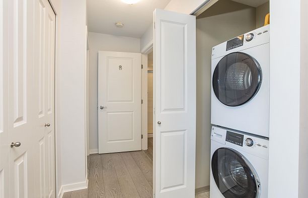 804 2799 Yew Street Kitsilano