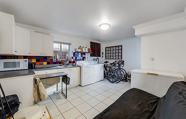 3150 W 26th Avenue MacKenzie Heights