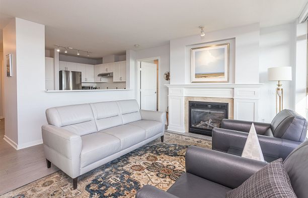 804 2799 Yew Street Kitsilano