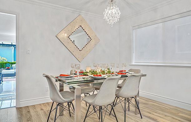 4218 W 10th Avenue Point Grey