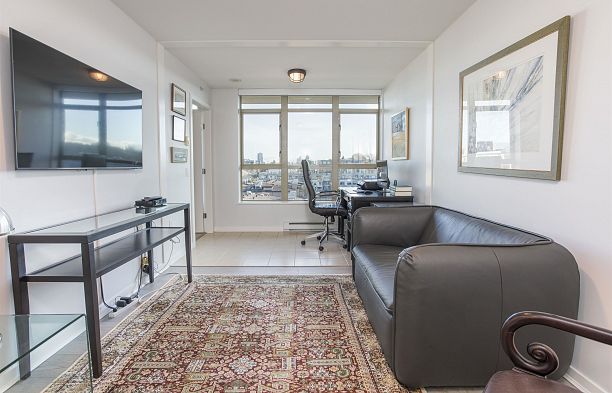 804 2799 Yew Street Kitsilano