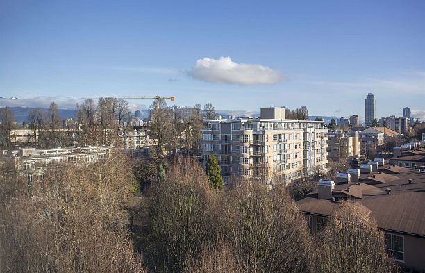 804 2799 Yew Street Kitsilano