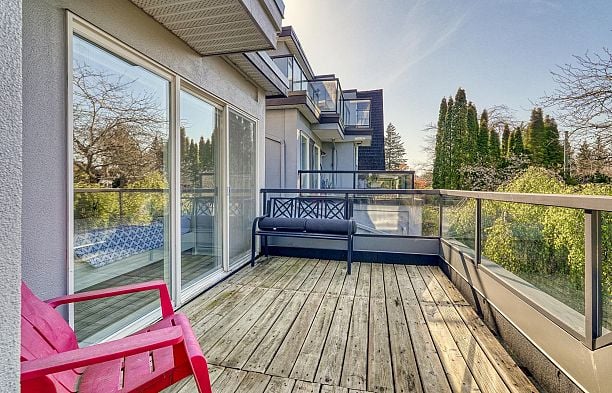 4218 W 10th Avenue Point Grey