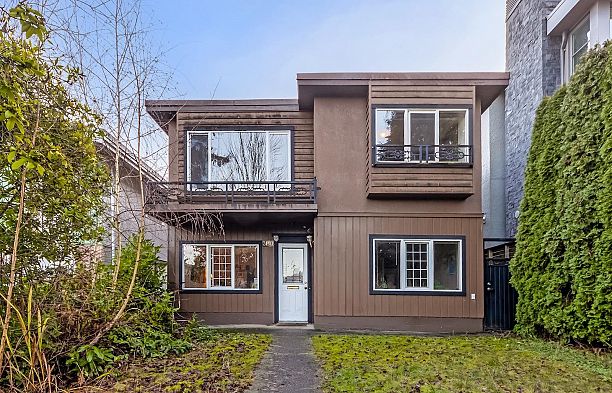 3150 W 26th Avenue MacKenzie Heights