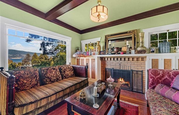 4523 W 1st Avenue Point Grey