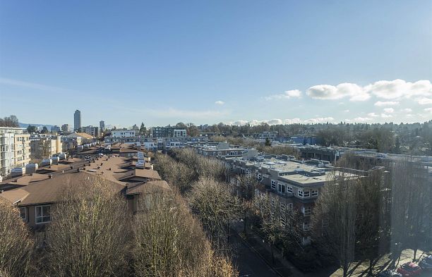 804 2799 Yew Street Kitsilano