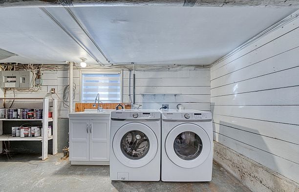 4377 W 12th Avenue Point Grey