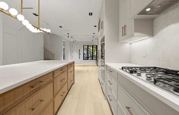 3218 W 39th Avenue Kerrisdale