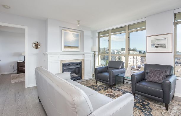 804 2799 Yew Street Kitsilano