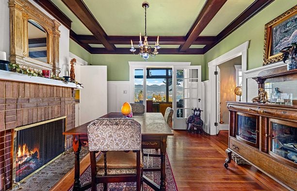 4523 W 1st Avenue Point Grey