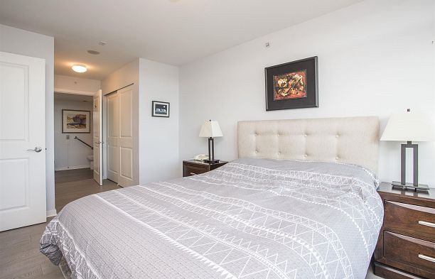 804 2799 Yew Street Kitsilano