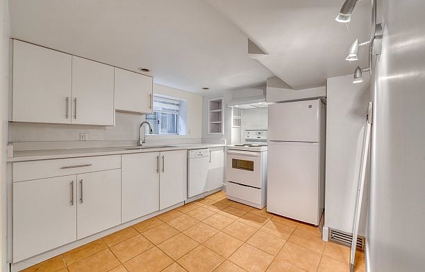 4377 W 12th Avenue Point Grey