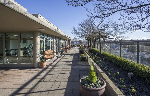 804 2799 Yew Street Kitsilano