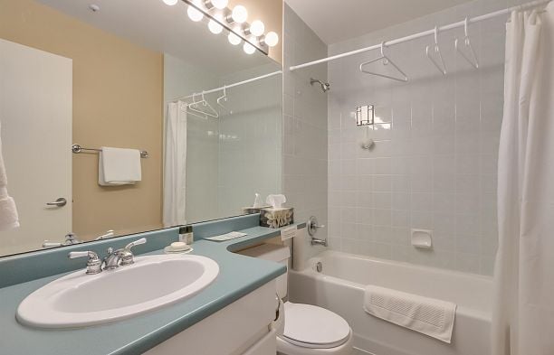 4543 W 11th Avenue Point Grey