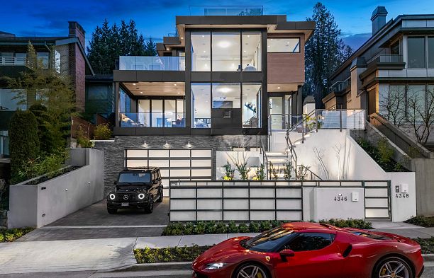 4346 Locarno Crescent Point Grey