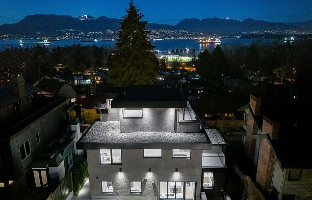 4346 Locarno Crescent Point Grey