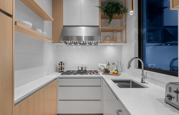 4346 Locarno Crescent Point Grey