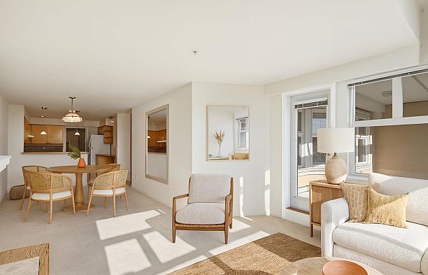 303 3580 W 41st Avenue Southlands