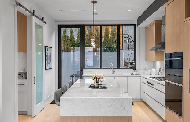 4346 Locarno Crescent Point Grey