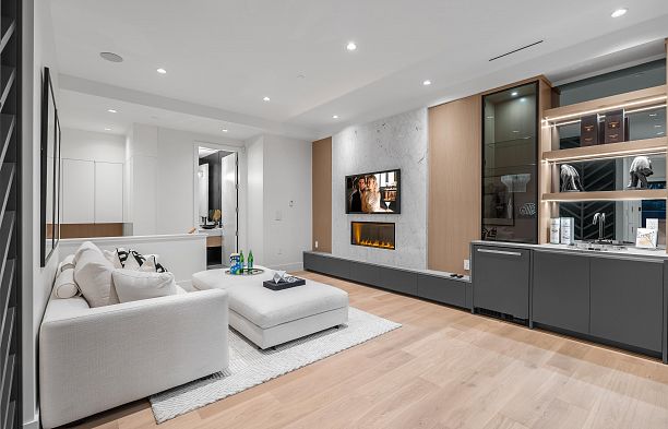 4346 Locarno Crescent Point Grey