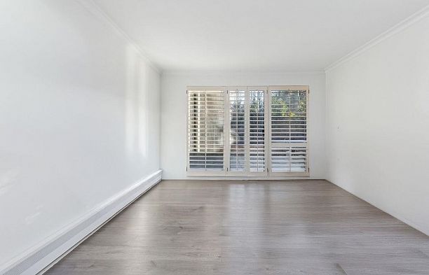 105 3875 W 4th Avenue Point Grey