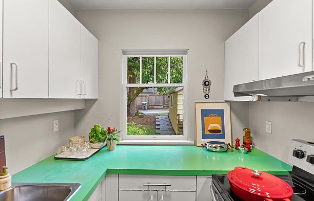 3141 W 39th Avenue Kerrisdale