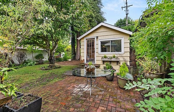 3141 W 39th Avenue Kerrisdale