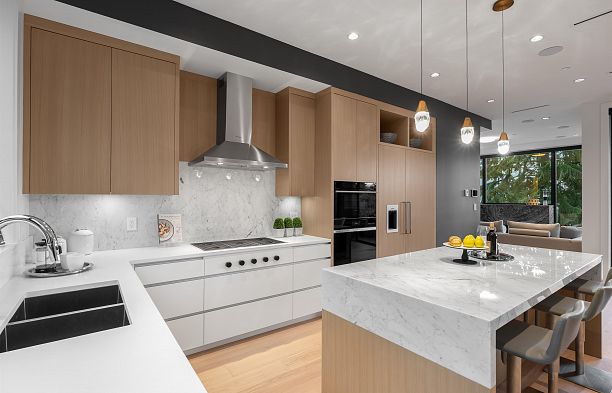 4346 Locarno Crescent Point Grey