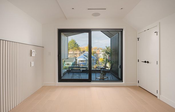 1 4018 W 21st Avenue Dunbar