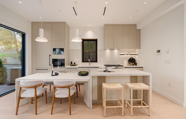 1 4018 W 21st Avenue Dunbar