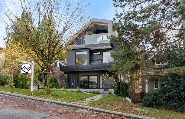 1 4018 W 21st Avenue Dunbar